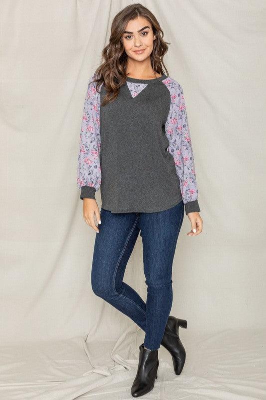 V-Stich Floral Raglan Sleeve - Leo’s Look Your Best