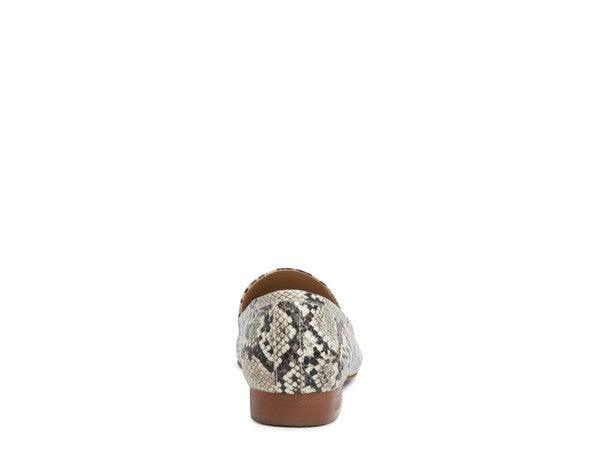 JULIA LEATHER POINTED LOAFERS - Leo’s Look Your Best