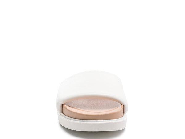 MOULDED POOL SLIDES - Leo’s Look Your Best