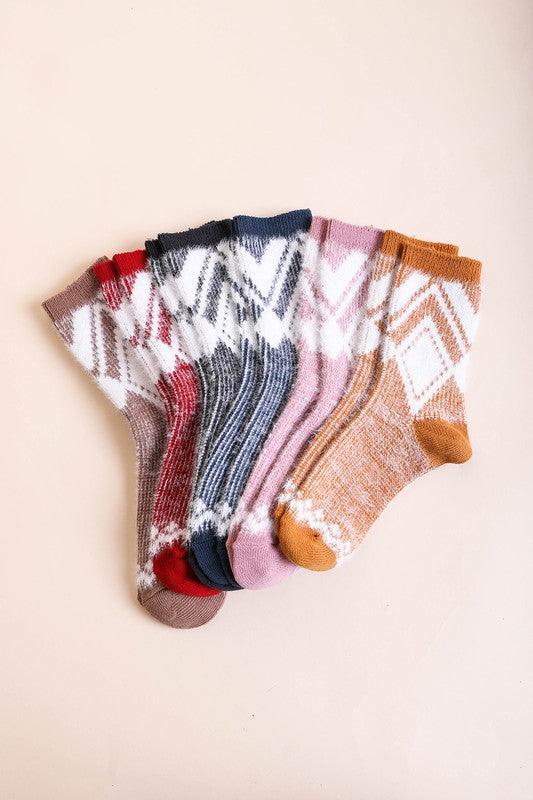 Faux Mohair Diamond Pattern Socks - Leo’s Look Your Best