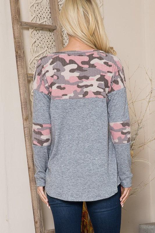 Camouflage Contrast Sweater Knit - Leo’s Look Your Best