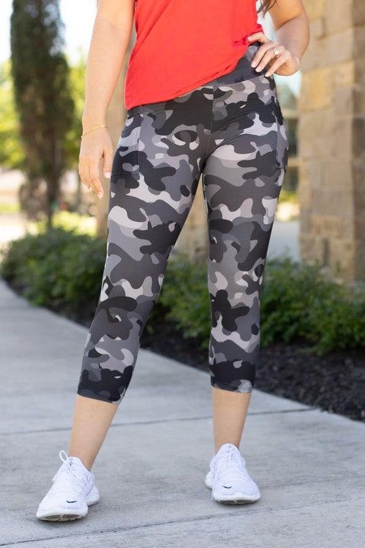Charlie Camo Capri's - Leo’s Look Your Best