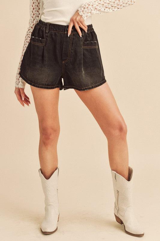 Niccola Denim Shorts - Leo’s Look Your Best