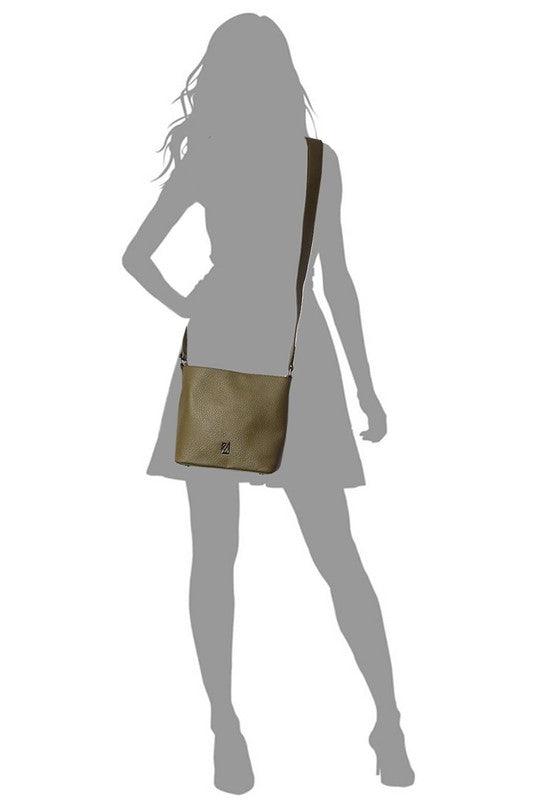 IZA CO Bucket Crossbody Bag - Leo’s Look Your Best