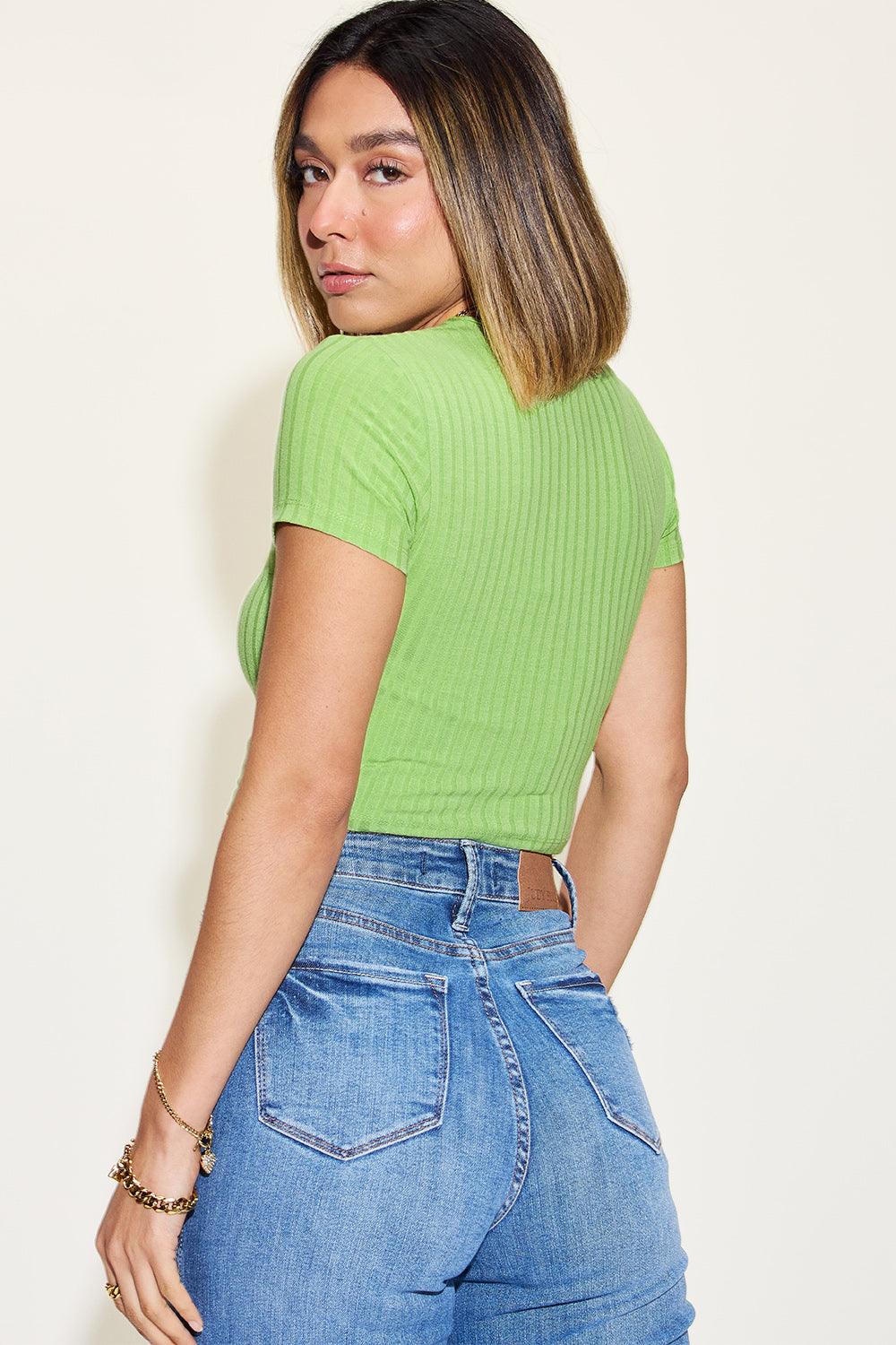 Basic Bae Full Size Ribbed Round Neck Short Sleeve T-Shirt - Leo’s Look Your Best