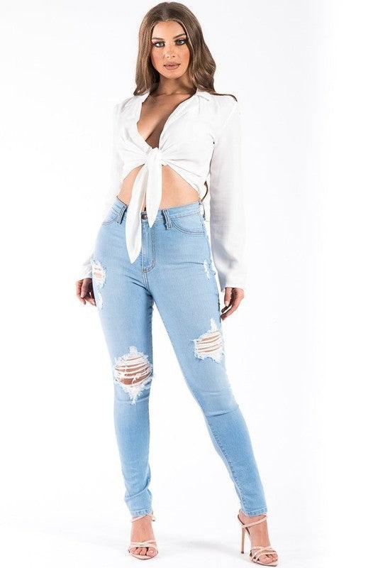 Kylie Skinny Jean in Light Wash - Leo’s Look Your Best