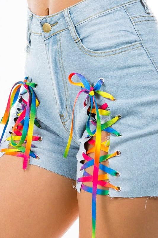 Blue Jean Shorts in Light Blue - Leo’s Look Your Best