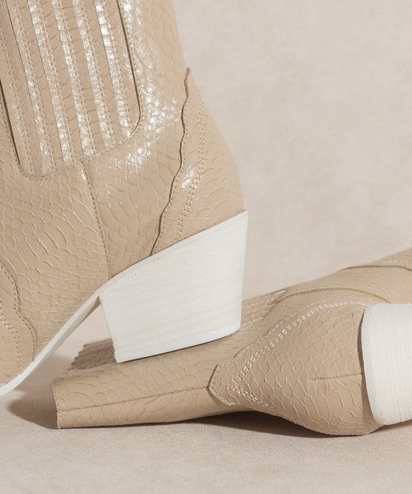 15253680_ca9d8ae9-c941-49df-8112-aabea323fdd8 - Leo’s Look Your Best