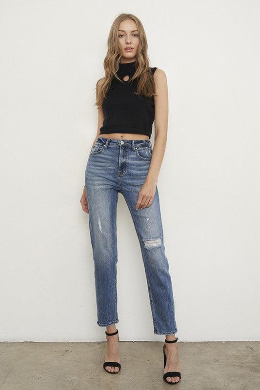 High Rise Girlfriend Jeans - Leo’s Look Your Best