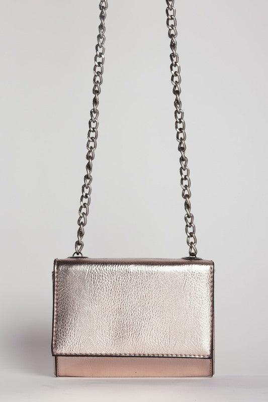 METALLIC CROSSBODY BAG - Leo’s Look Your Best