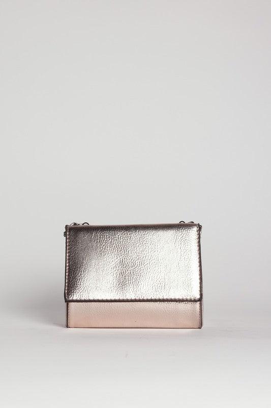 METALLIC CROSSBODY BAG - Leo’s Look Your Best