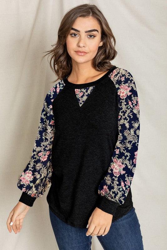 V-Stich Floral Raglan Sleeve - Leo’s Look Your Best