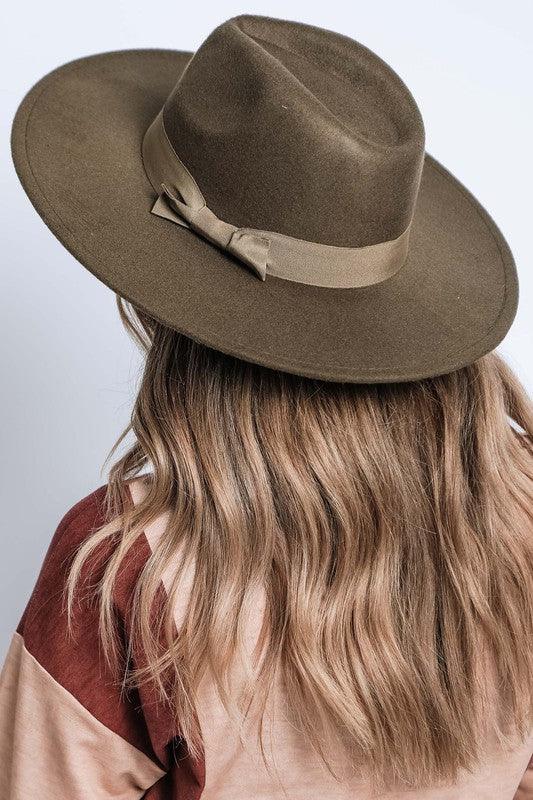 Wide Brim Ribbon Fedora - Leo’s Look Your Best