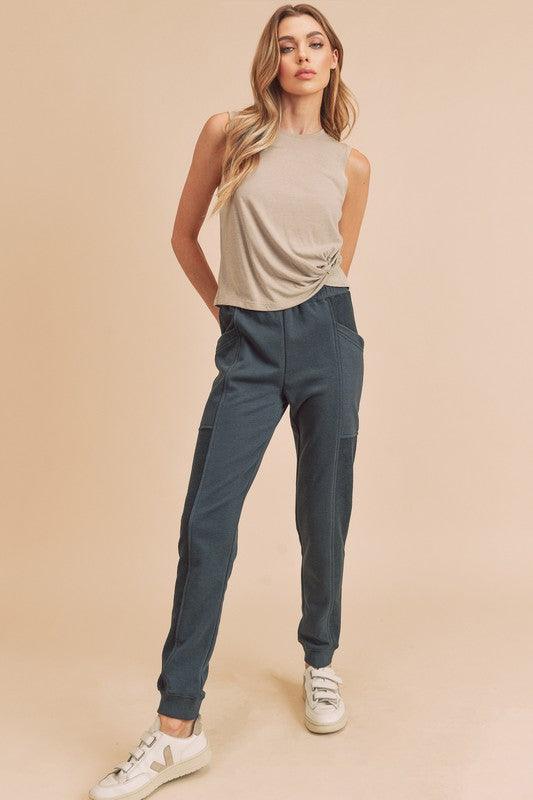 Bree Jogger - Leo’s Look Your Best