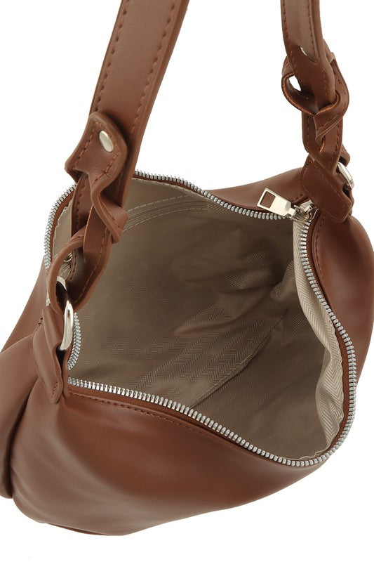 23458573_fd7805d5-8780-40c8-9f9c-6dfb49627833 - Leo’s Look Your Best