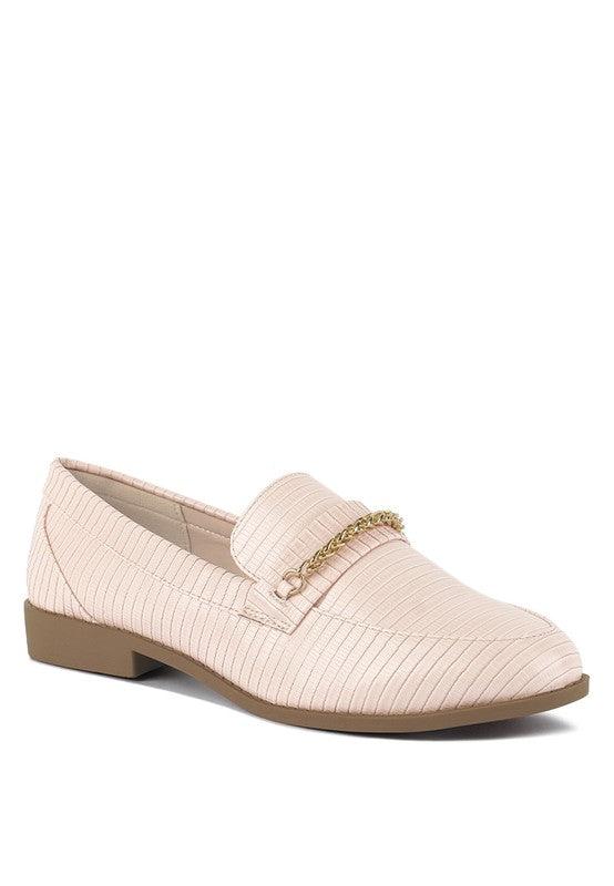 Vouse Low Block Loafers Adorned With Golden Chain - Leo’s Look Your Best