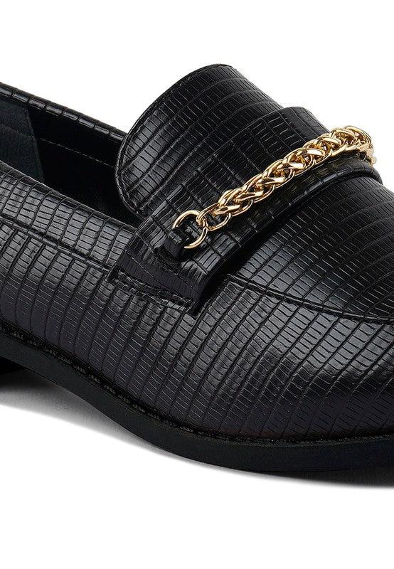Vouse Low Block Loafers Adorned With Golden Chain - Leo’s Look Your Best